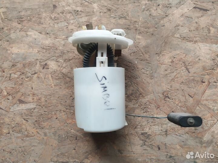 Насос топливный Renault Symbol