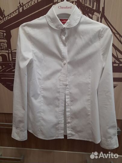 Блузка школьная для девочки р.140 б/у Chessford
