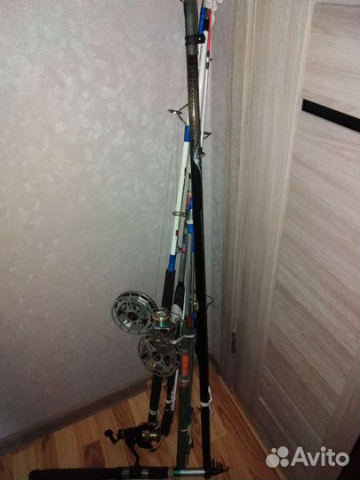 Продам карповые удилища, спинингм