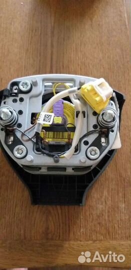 Подушка безопасности VW новая 5n0880201 airbag