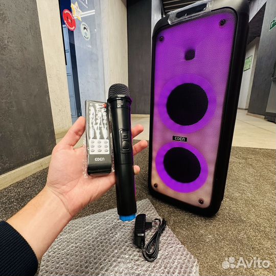 Мощная блютуз колонка с караоке и радио