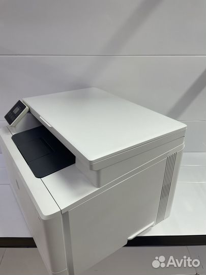 Мфу HP Color LaserJet Pro M180n (цветной)