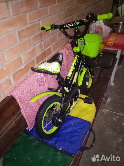 Детский велосипед