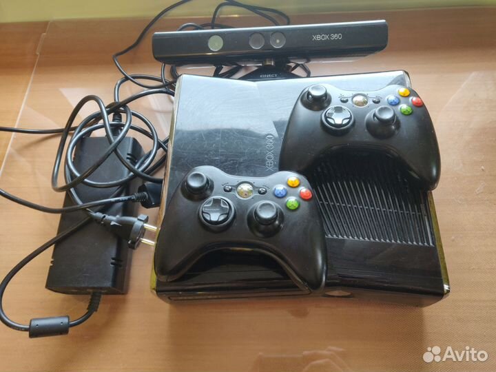 Xbox 360 Slim 250 Гб