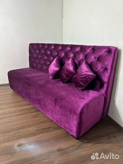 Диван в салон красоты