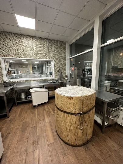 Торговая площадь, 103 м²