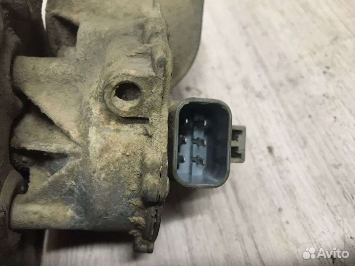 Моторчик дворников Nissan primera p11