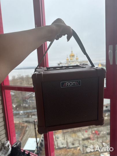 Гитарный комбоусилитель