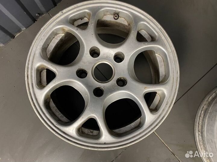 Диски литые на BMW R15