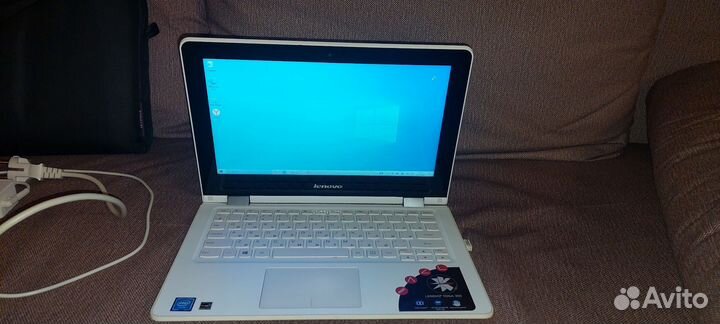 Ноутбук lenovo Yoga 300