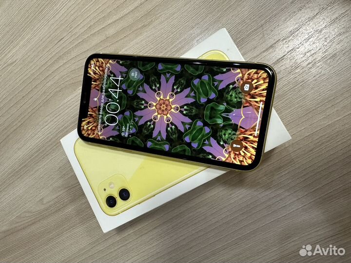 iPhone 11, 128 ГБ