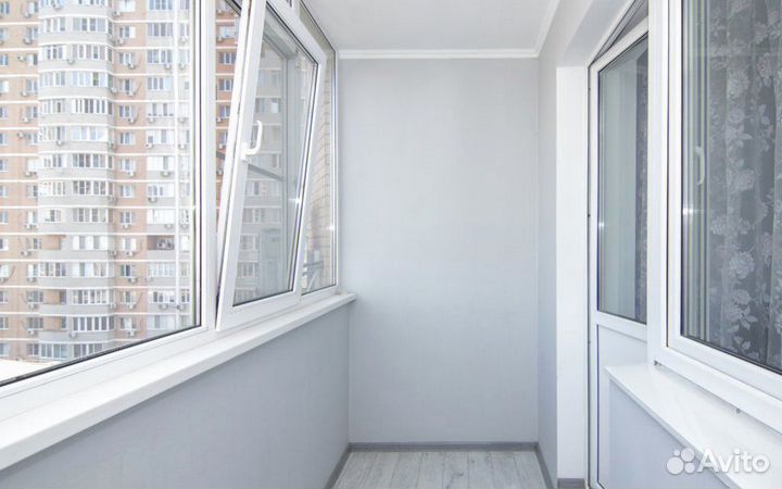 Лоджия, окна пластиковые