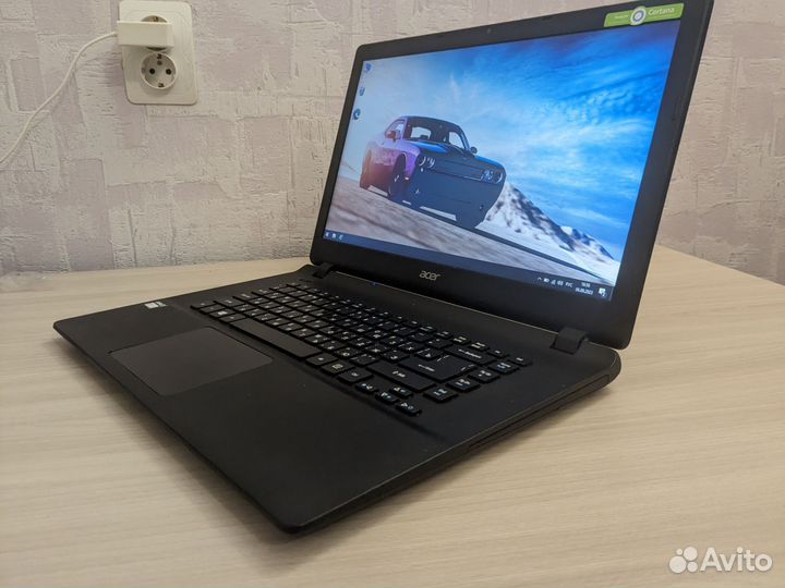 Бизнес ноутбук Acer 8gb ram/sdd 240/15.6 HD
