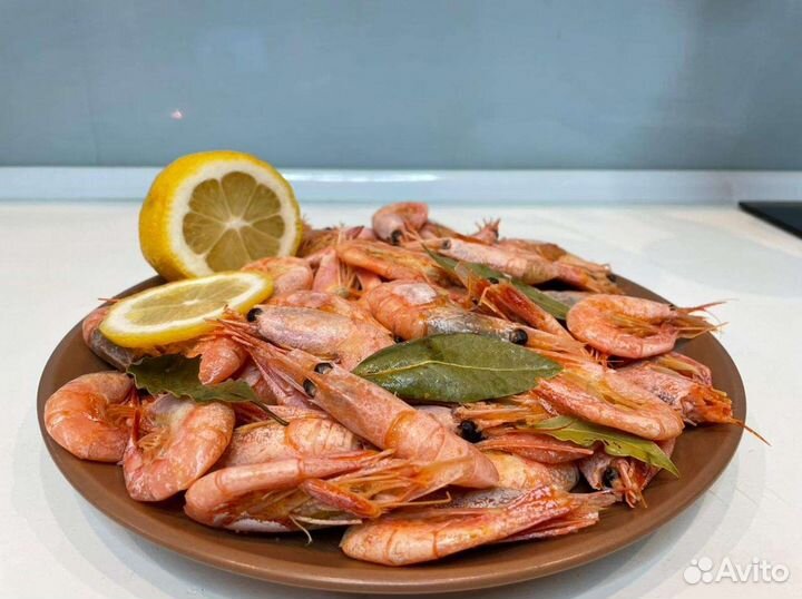 Живые раки и морепродукты