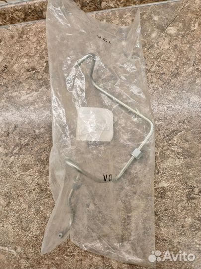 Трубка топливная 2-го цилиндра Perkins 3525A102