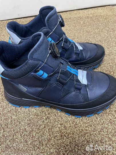 Ботинки демисезонные Ecco 37 размер Gore-Tex