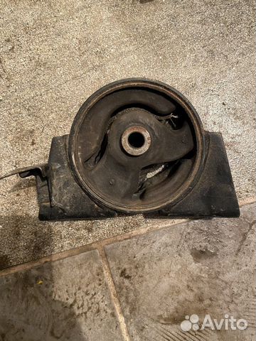 Подушка двигателя задняя на ford