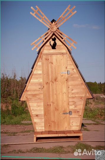 Уличный туалет деревянный TOP225