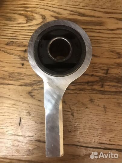 Сайлентблок подвески