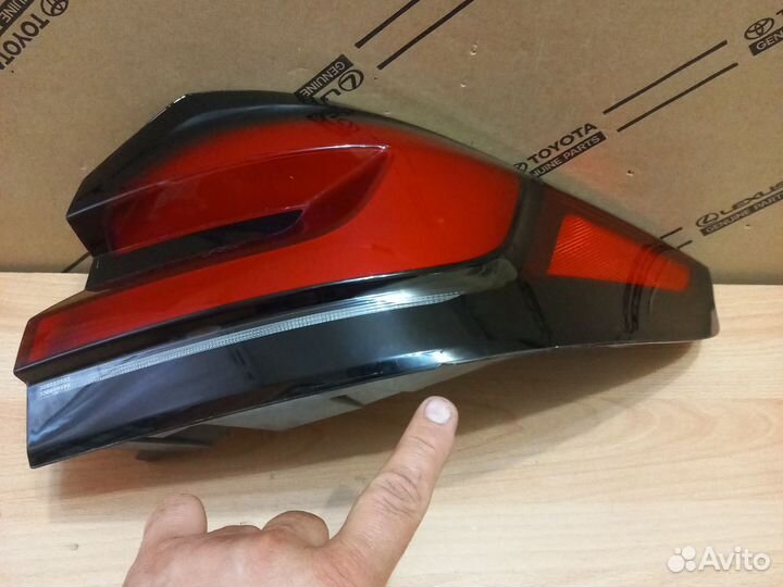 BMW 5 G30/31 фонарь задний правый 63218493812