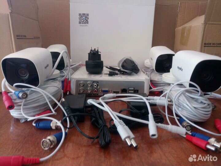 Комплект видеонаблюдения