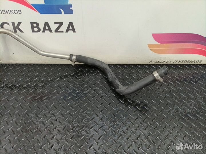 81619600776 Трубка отопителя