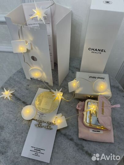 Оригинал. Гирлянда Chanel vip gift