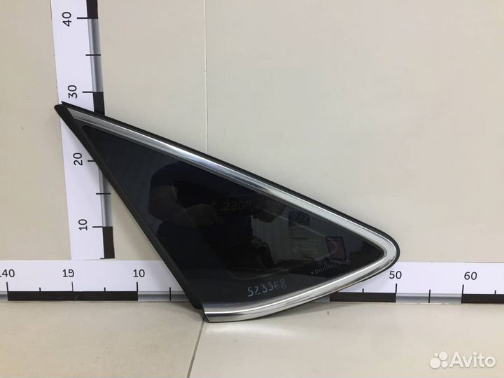 Стекло кузовное глухое левое Hyundai i40 VF 2011