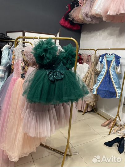 Прокат костюмов и платьев детских