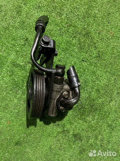 Насос гидроусилителя руля Kia Rio A5D 2000-2005