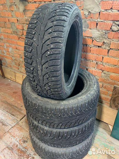 Nokian Tyres Hakkapeliitta 5 235/55 R17