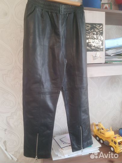 Брюки кожаные фасон бананы