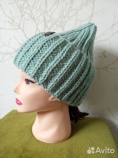 Шапка женская вязаная ручная работа