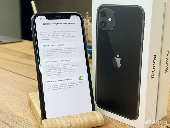 iPhone 11, 64 ГБ