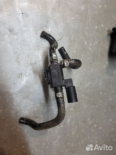 Клапан электромагнитный 06F906283F