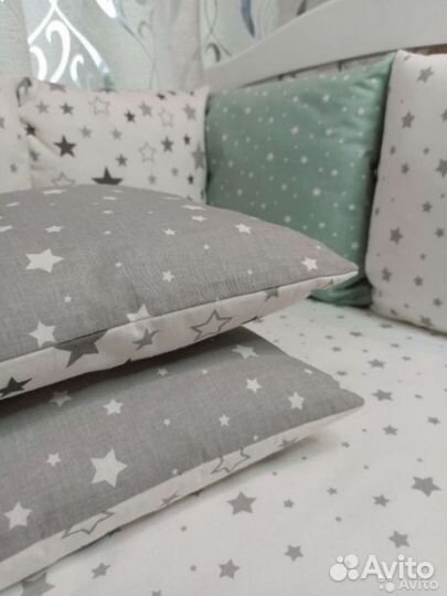 Бортики в кроватку из премиальных тканей