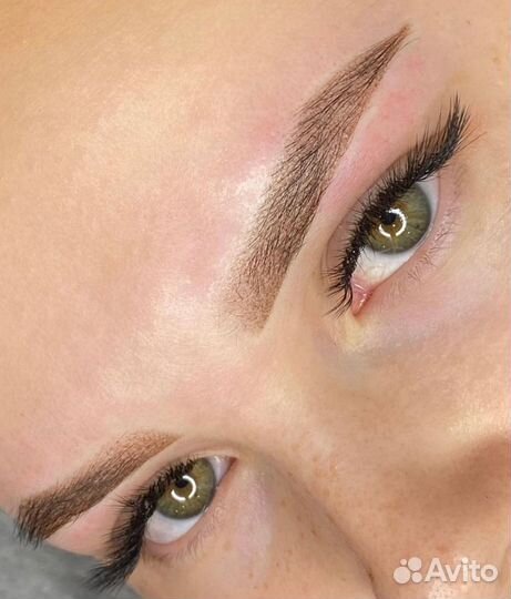 Перманентный макияж бровей