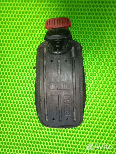 Карман для грузов на крыло Mares