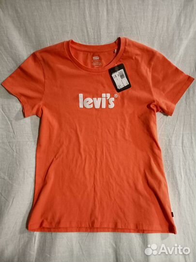 Футболка Levi's оранжевого цвета