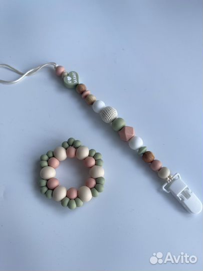 Держатель для соски и грызунок