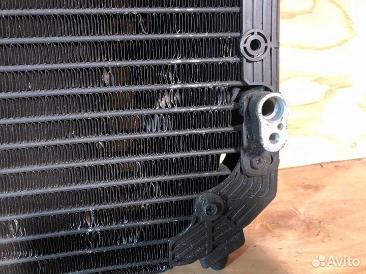 Радиатор кондиционера Toyota Crown JZS155 2jzge