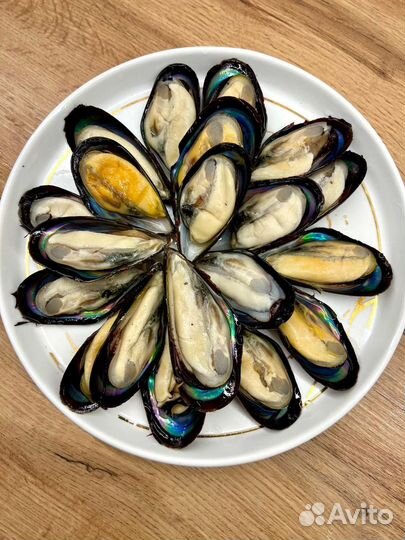 Мидии на створке