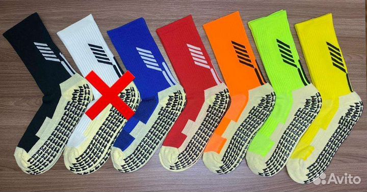 Противоскользящие футбольные носки