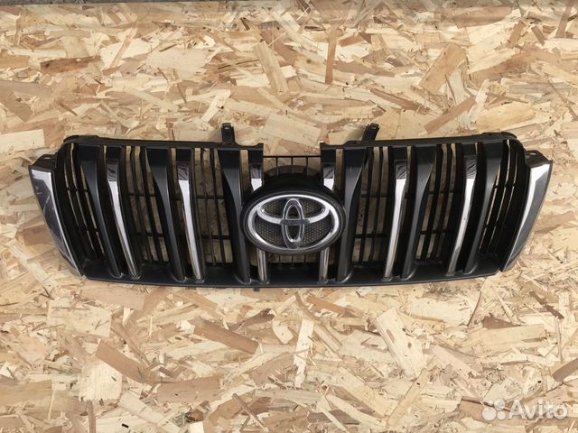 Решётка радиатора Toyota LC Prado 150 2009-2013