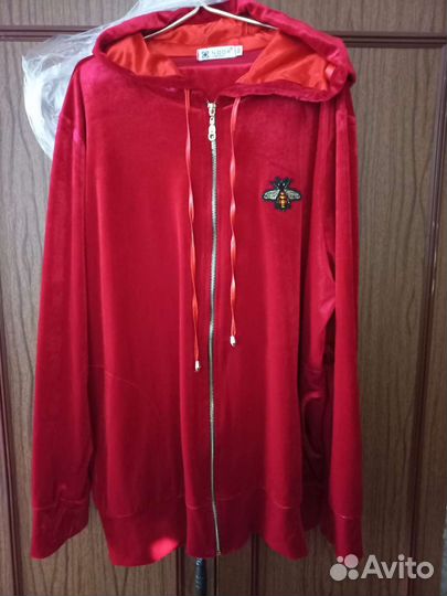 Костюм спортивный