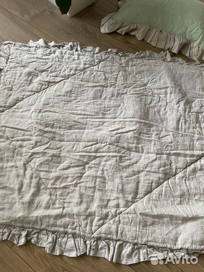 Комплект постельного белья в кроватку