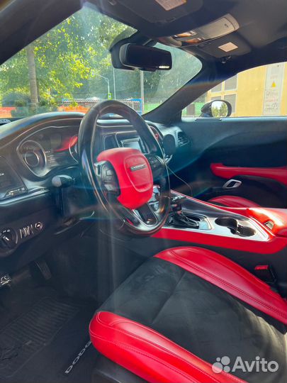 Dodge Challenger 3.6 AT, 2016, 105 199 км
