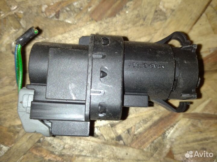 Датчик стопсигнала Форд Мондео