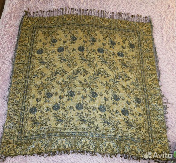 Платки, палантины