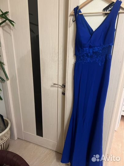 Платье вечернее